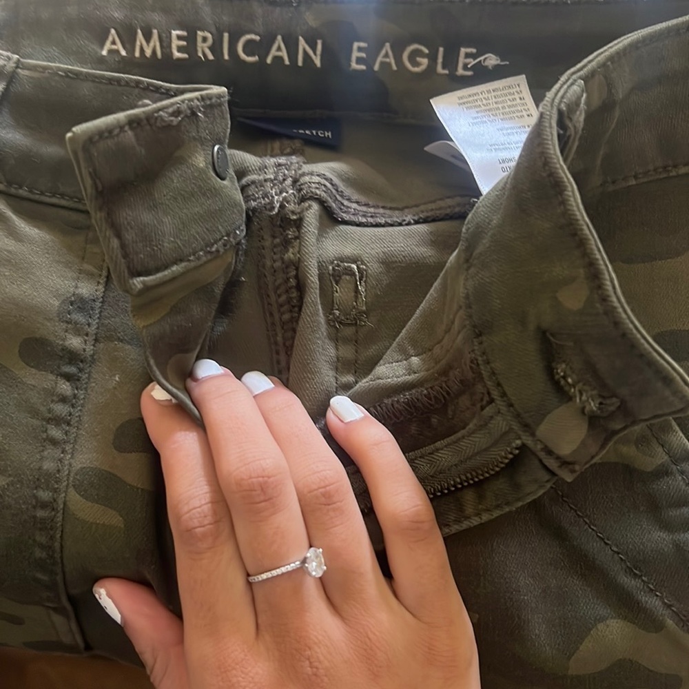 American Eagle Camo high rise Jeggings